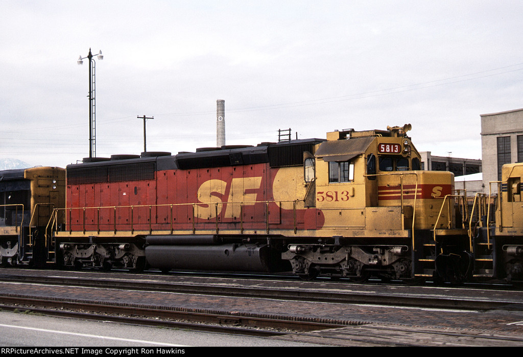 ATSF 5813 (REPOST)